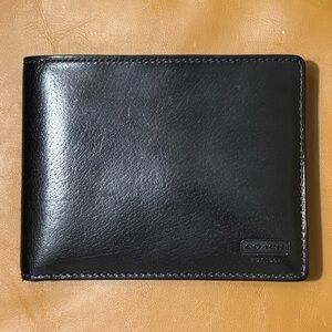 men’s Coach black leather wallet
